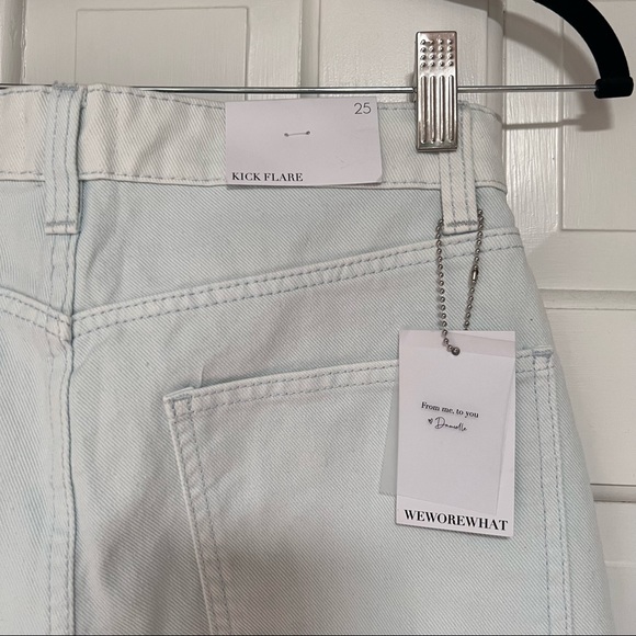 NWT WeWoreWhat Bleached High Rise Kick Flare Jeans - Size 25 - Picture 7 of 9